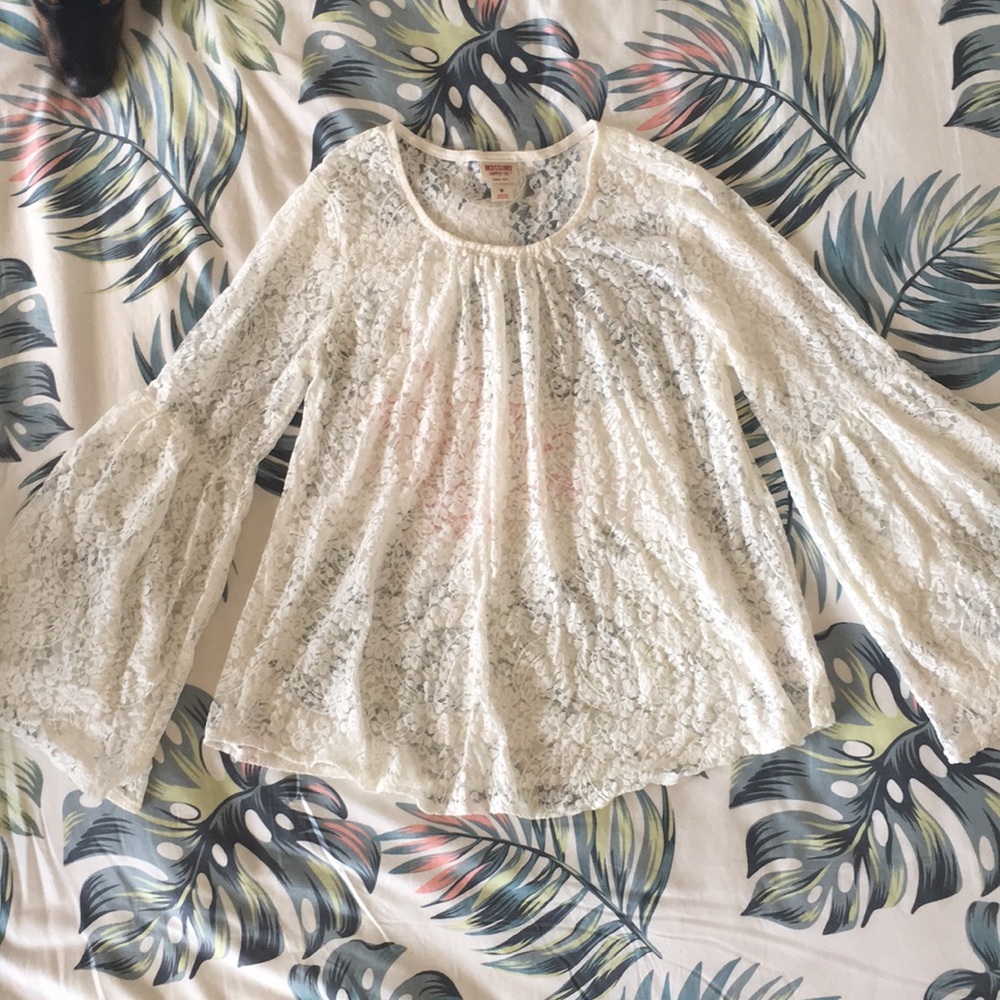 Boho Bell Sleeve Lace Top